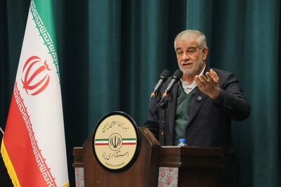  جوکار: به کفه «وطن پرستی» نخبگان خارج از کشور باید بیش از پیش توجه شود