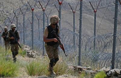  پاکستان از کشته و زخمی شدن ۶ نفر درپی درگیری با مرزبانان افغانستان خبر داد