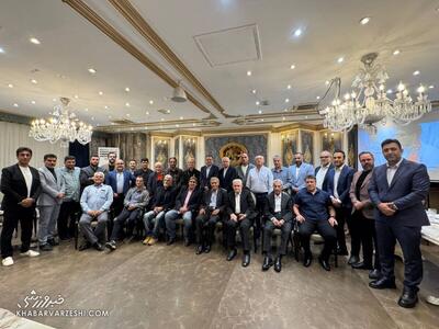  دیدار استقلالی‌ها با مدیرعامل جدید/ متدین پای صحبت پیشکسوتان نشست +عکس