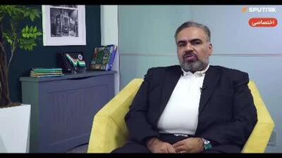  سنجابی شیرازی به اسپوتنیک: بستن مرز به مصلحت هیچکدام از دو کشور نبود