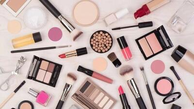  سازمان غذا و دارو اسامی ۲۲ محصول آرایشی فاقد مجوز را اعلام کرد/شیگلم و مینی استفاده نکنید  
