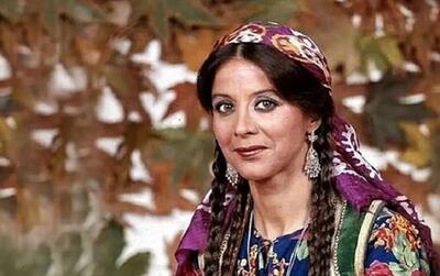  سفر در زمان؛ «فرزانه تأییدی» در 32 سالگی و روی صحنه یک نمایش؛ سال 56