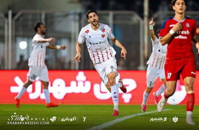  نساجی ٠ - پرسپولیس ۱/ بازگشت به صدر با شلیک دقیق محبی