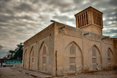 مسجد جامع بردستان در معرض خطر ناشی از بارندگی؛ لزوم تسریع در تحکیم بنا