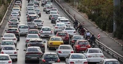  ترافیک نیمه‌سنگین در آزادراه‌های منتهی به تهران؛ هشدار پلیس درباره لغزندگی جاده‌ها