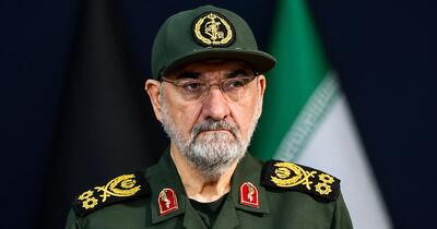  سرلشکر رضایی: از حقوق ملت ایران عقب‌نشینی نمی‌کنیم/ پایان جنگ باید مانع هرگونه تجاوز دوباره شود + فیلم