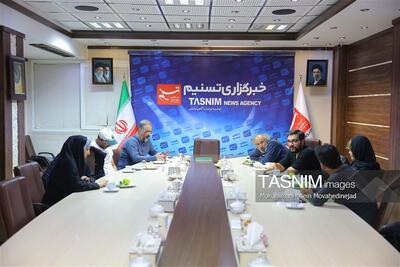  میزگرد «آسباد»-2| تلویزیون دنبال بازگشت «خانه سبز» و «همسران» است؟ - تسنیم