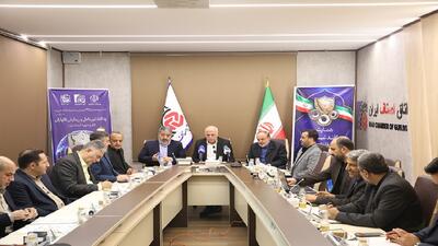  نشست نحوه توزیع کالا و تنظیم بازار برگزار شد/ ضرورت آمادگی نانوایی‌ها برای تداوم خدمت‌رسانی در شرایط اضطراری