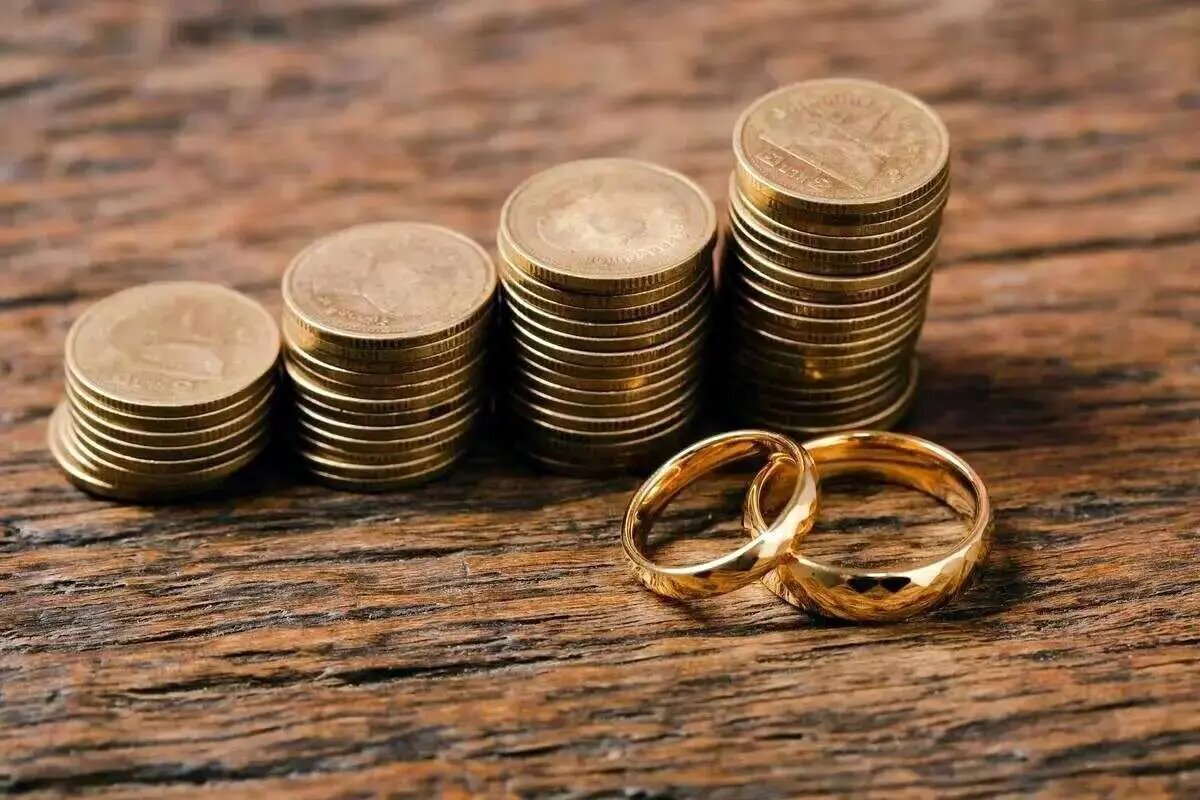 دفاع از حذف زندان برای مردان تا حقوق جمعیت ۴۰ میلیونی زنان