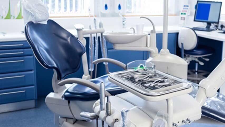 راهحل کاهش هزینههای دندانپزشکی | اغلب ایمپلنتهای بازار باکیفیتاند