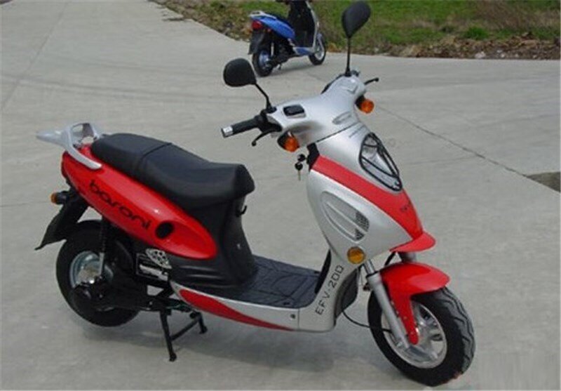 موتورسیکلتهای برقی نیازمند گواهینامه هستند