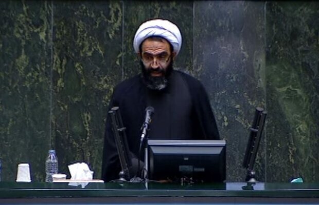 نقدعلی: اولویت تخصیص ارز با ژیلت شده نه گوشت/ وضع نهاده‌ها خوب نیست/ استیضاح وزیر جهادکشاورزی در دستور کار قرار گیرد + فیلم