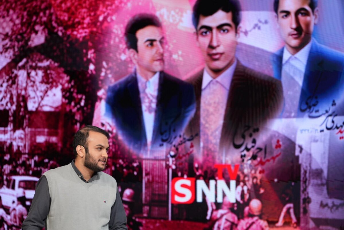 «رأس یک» رنگ و بوی ۱۶ آذر گرفت؛ از پررنگ شدن فضای استکبارستیزی در دانشگاهها تا بحثهای کف توییتری پزشکیان در آیین روز دانشجو