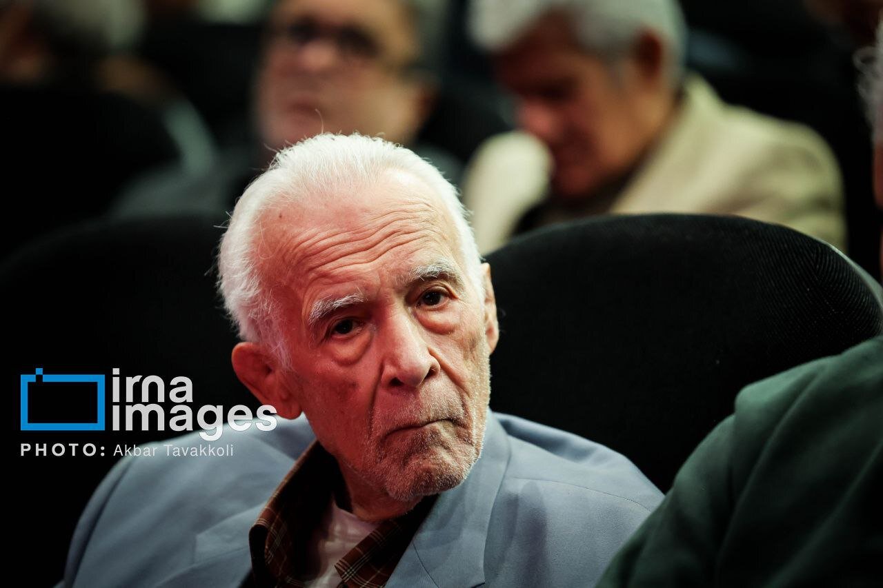 ​​​​​​​تقدیر از پهلوانان ایران