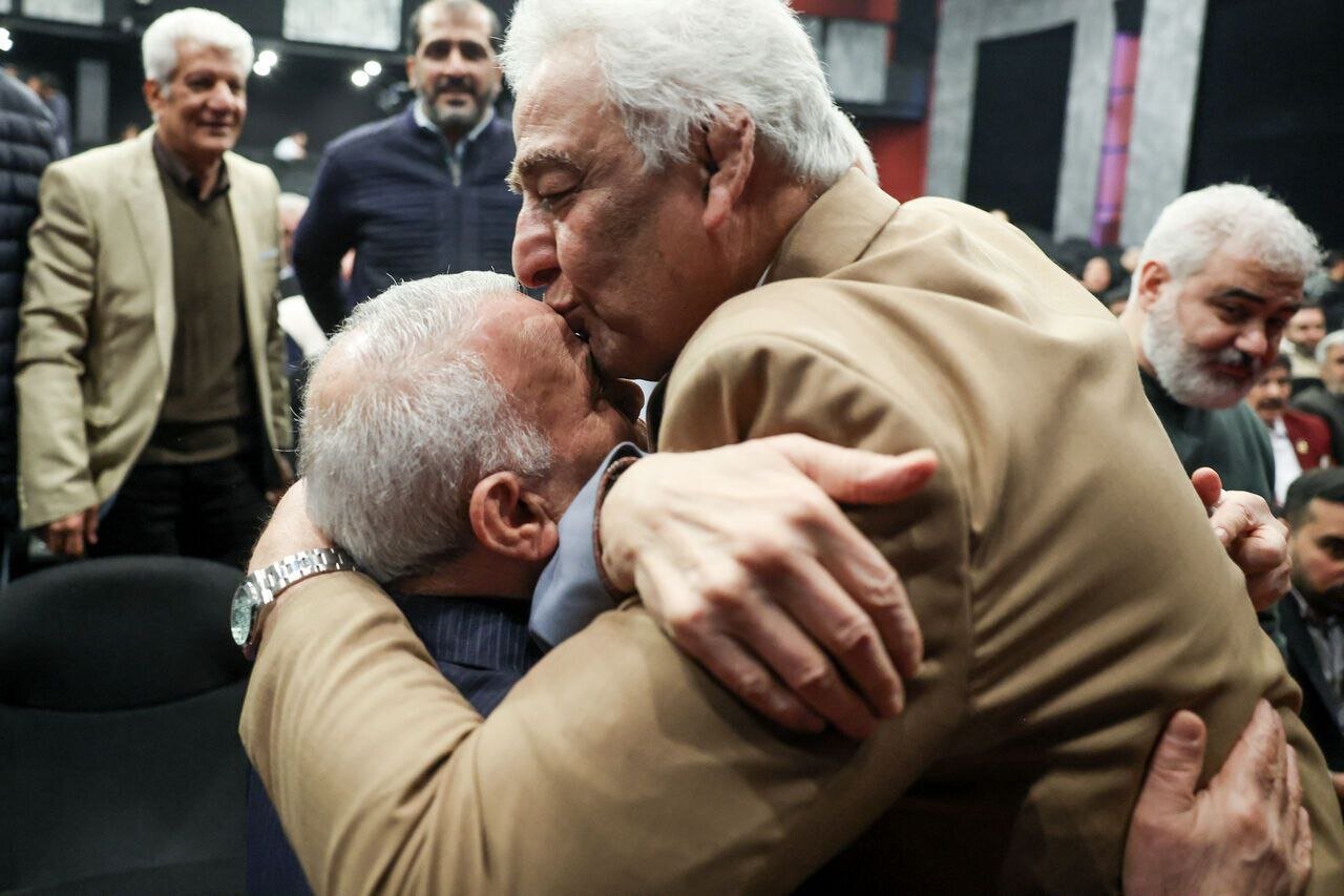 ​​​​​​​تقدیر از پهلوانان ایران
