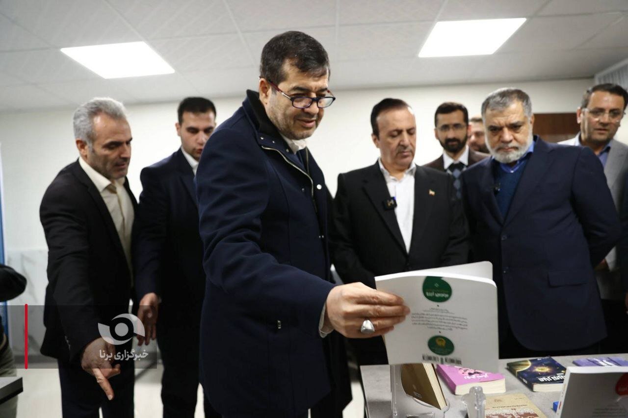 بازدید وزیر ورزش و جوانان از خانه جوان قزوین