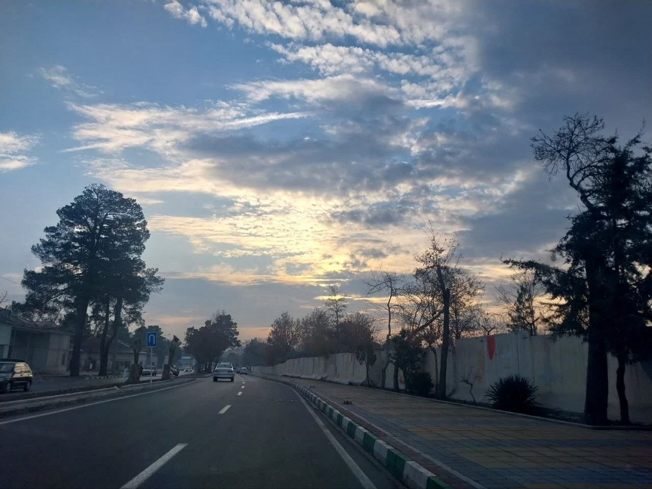 حال و هوای ابری و زیبای آسمان مشهد