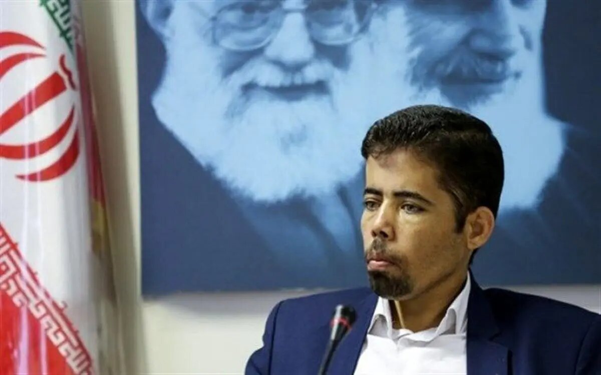 حذف ارز ترجیحی دارو «فاجعه» است/ قیمت دارو ۴ تا ۱۲ برابر گران میشود