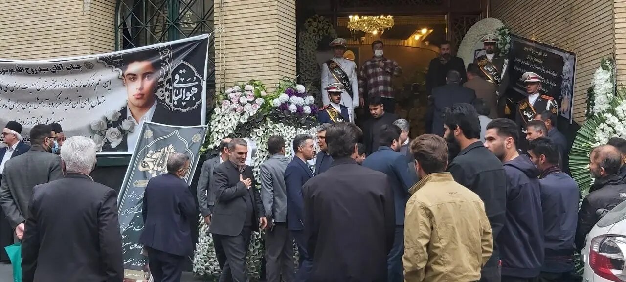 برگزاری مراسم ترحیم فرزند نماینده لردگان در تهران