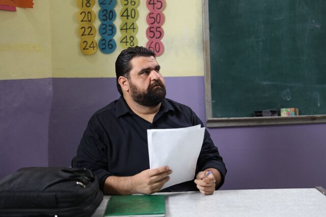 سجاد افشاریان در تدارک یک تئاتر و چند خبر از «حقیقت»