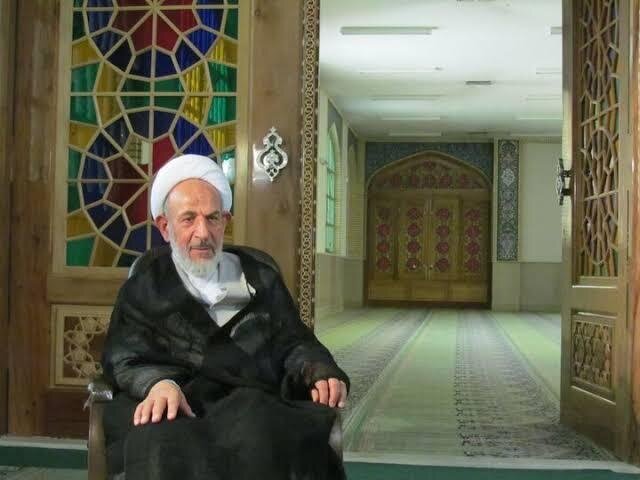 وداع اصفهان با پیکر آیتالله حاج شیخ عبدالجواد عبداللهی
