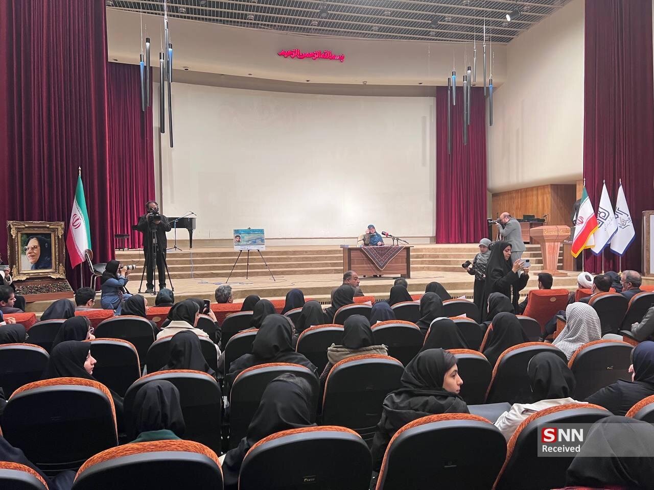 روایت تصویری از برگزاری مراسم روز دانشجو در دانشگاه شهید باهنر کرمان