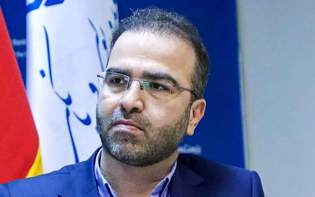 خروج سرمایه از کشور با تشدید انتظارات منفی مردم /تامین مالی تورمی از بانک‌ها