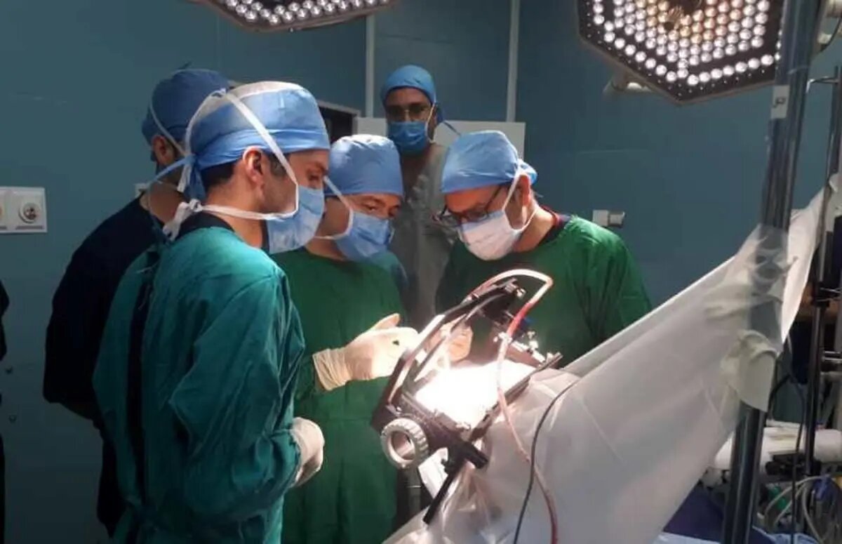 جراحی موفقیتآمیز تومور مغزی بدون شکافتن جمجمه در اراک