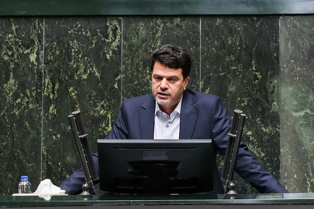 یزدیان: کشور ما در زمینه بارورسازی ابرها هیچ کاری انجام نمی دهد