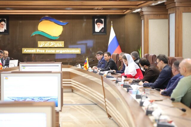 بازدید هیئت اقتصادی روسیه از منطقه آزاد انزلی و بندر کاسپین