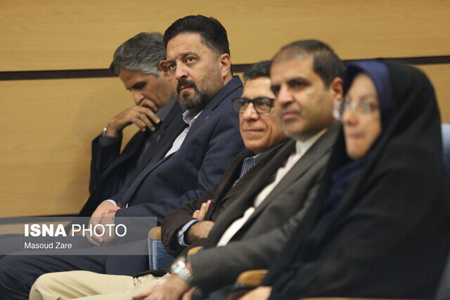 مدیرعامل سازمان انتقال خون ایران: سهم بانوان از اهدای خون در دوران دفاع مقدس ۳۵ درصد بود