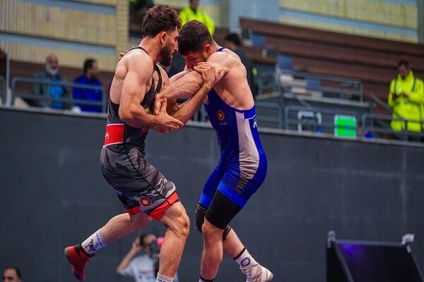 داوری فینال لیگ کشتی بدون ایراد بود/ دانشگاه آزاد باید چلنچ میگرفت