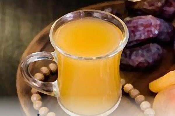 امینیان: مصرف نوشیدنیهای شیرین و کیک سلامت جامعه را تهدید میکند