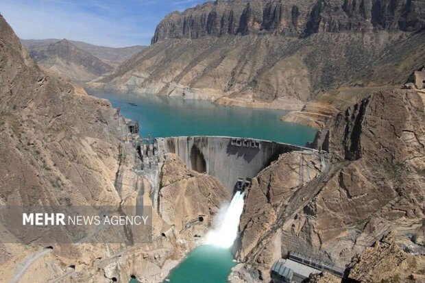 کاهش تولید نیروگاههای برقآبی در فصل بارندگی