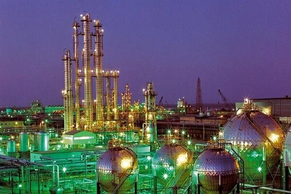 مشکل مصرف انرژی در کشور نتیجه تصمیم گیری های غلط است