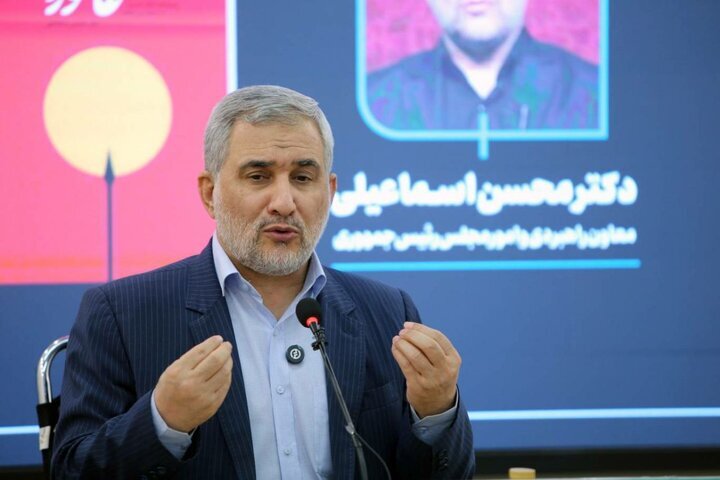 بهروزآذر: دولت موظف است موانع شکوفایی زنان را شناسایی و رفع کند