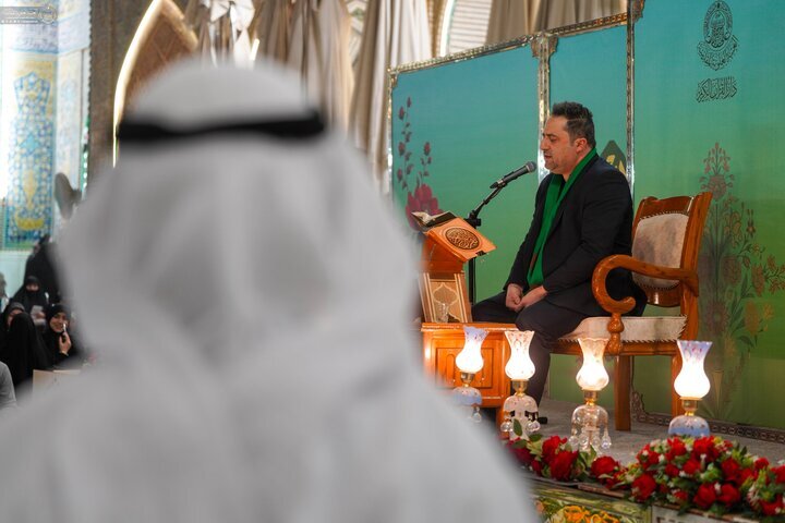 آذین بندی حرم مطهر امیرالمومنین (ع) در آستانه ولادت حضرت زهرا(س)/عکس