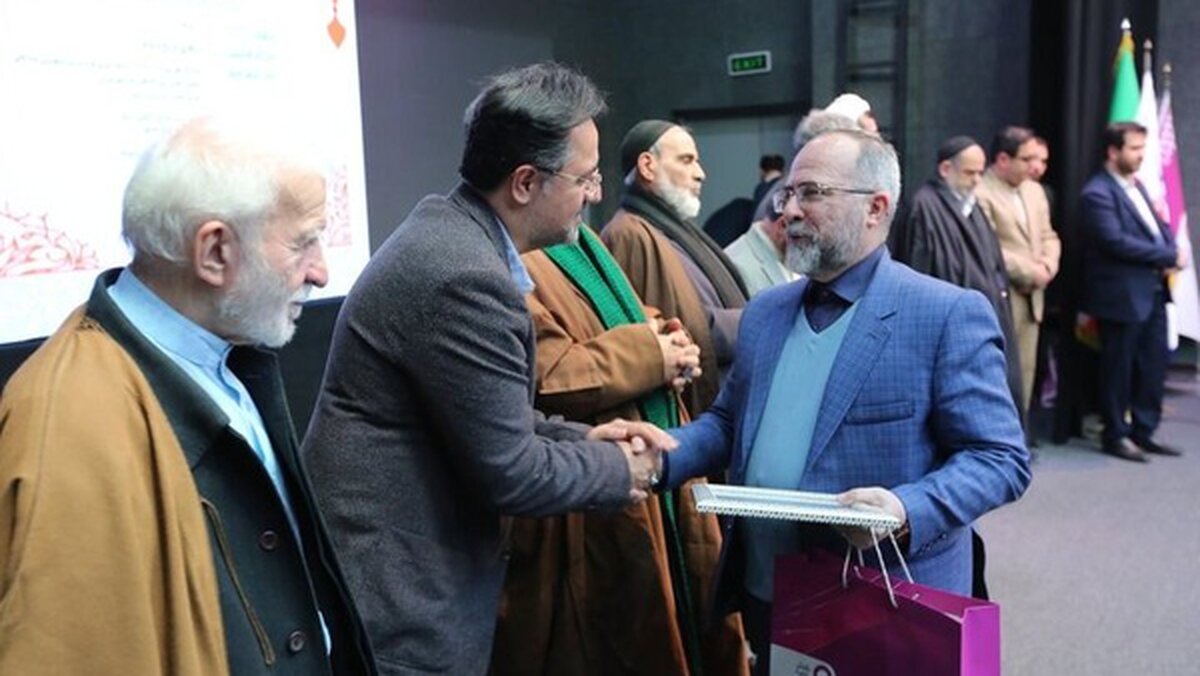 سومین جایزه «مداحان مؤلف» فراخوان داد