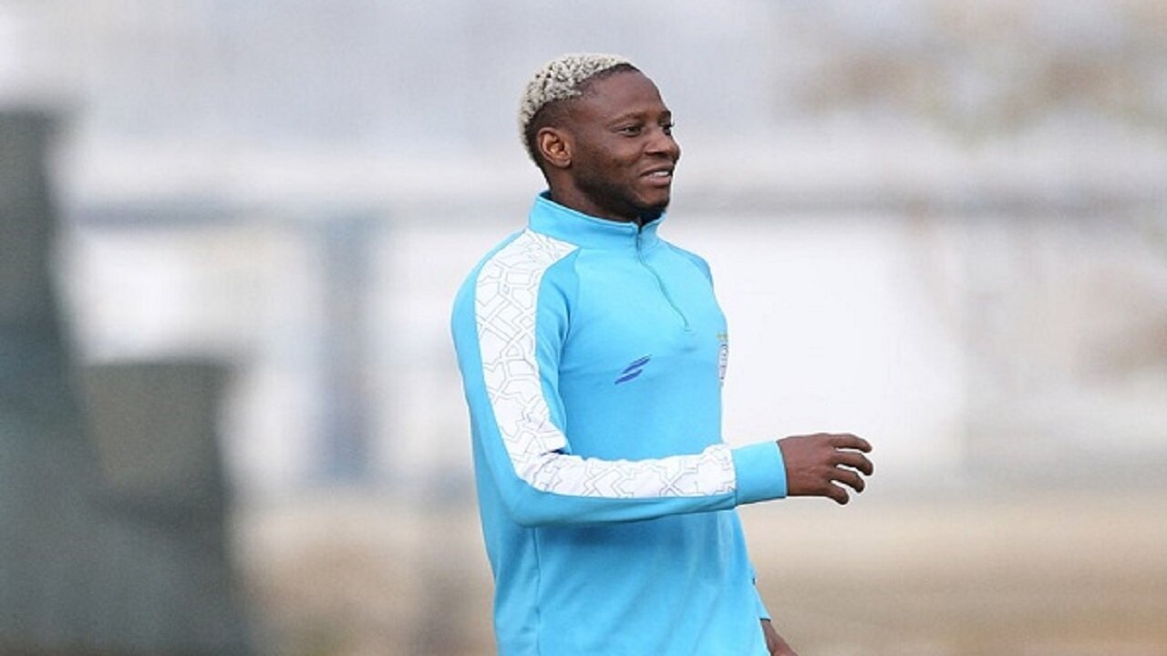 خروجیهای استقلال در نیم فصل مشخص شدند