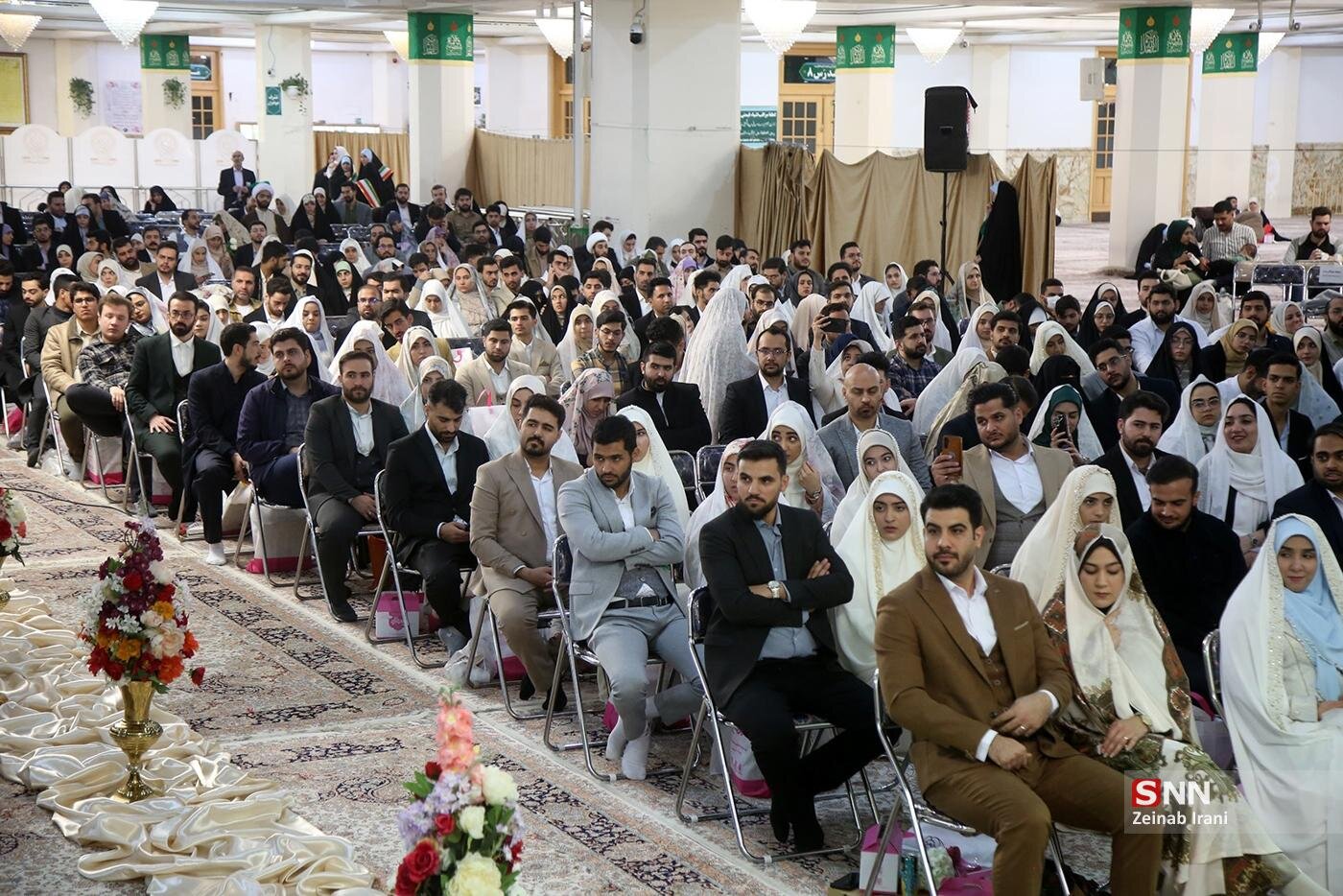 عکس/ جشن ازدواج ۷۳۰ زوج دانشجو در حرم مطهر حضرت معصومه (س)