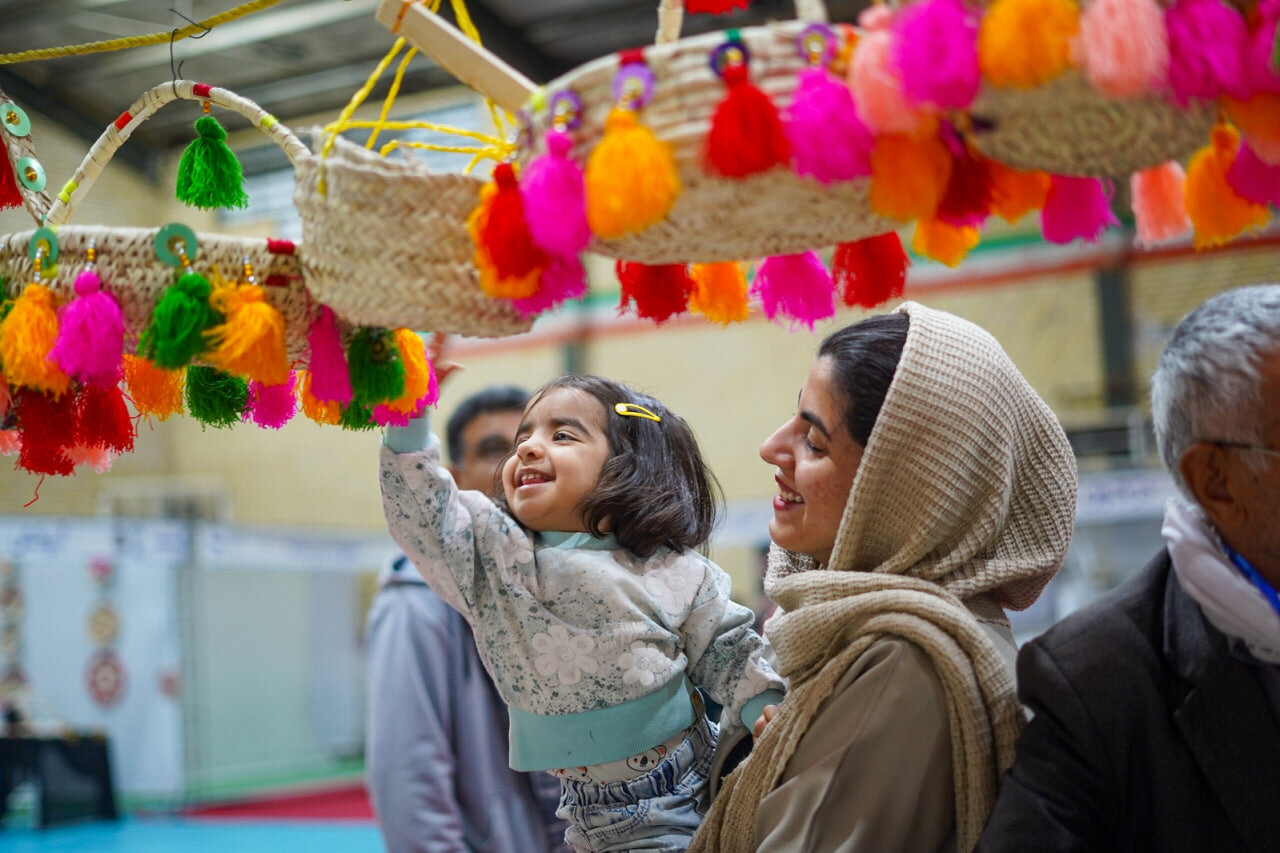 نمایشگاه حصیربافی در شهرستان مهر