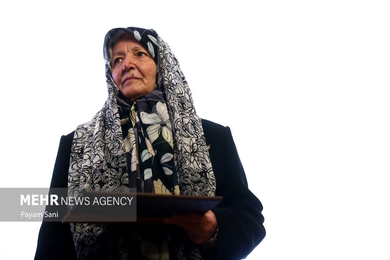 نکوداشت بانوان مؤثر در موزه ملک