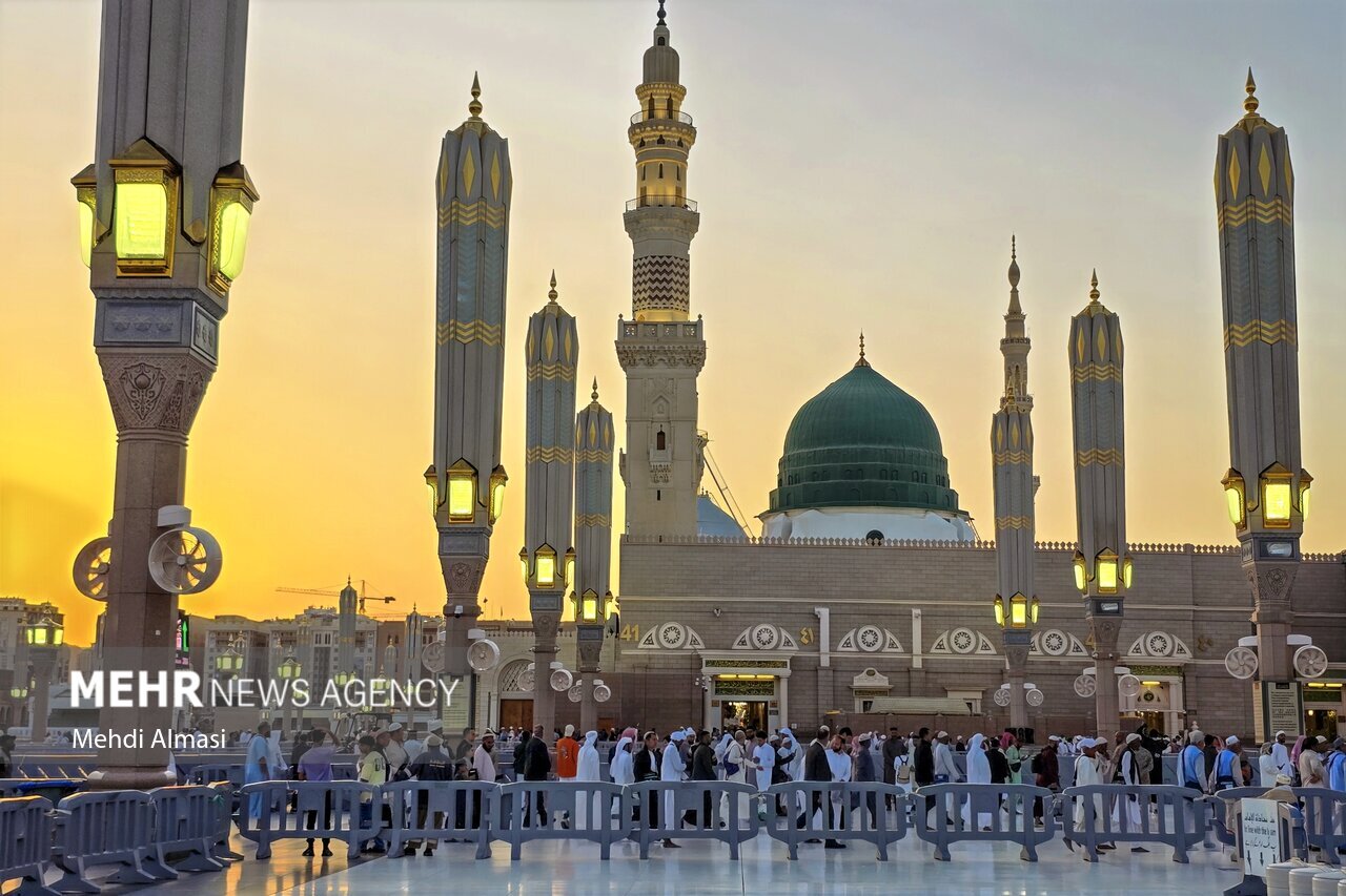 عکس/ مسجد النبی(ص) در آستانه ولادت حضرت زهرا (س)