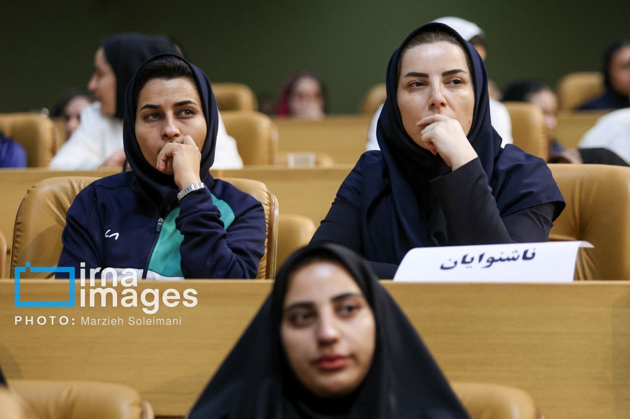 عکس/ گرامیداشت «روز زن» با حضور رییس جمهور