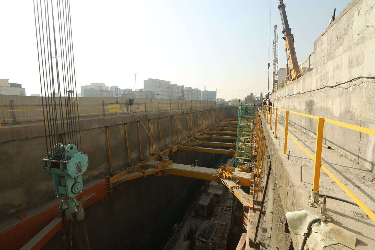 غول حفاری به خط۱۰ مترو رسید