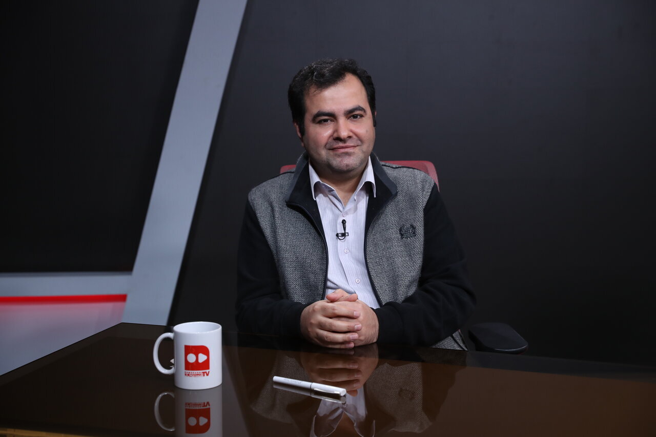 چهره‌های سیاسی در قاب مستندسازان| از محاکمه آزادی تا عبای سوخته