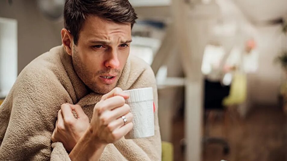 چرا در هوای سرد می‌لرزیم؟