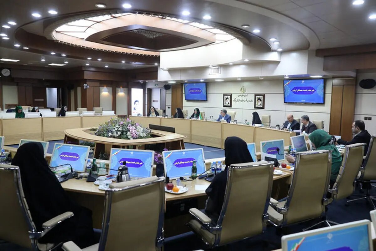 تاکید بر تدوین و اجرای سند تکامل کودکان و نوجوانان/ سند سلامت بانوان در حال نهایی شدن است