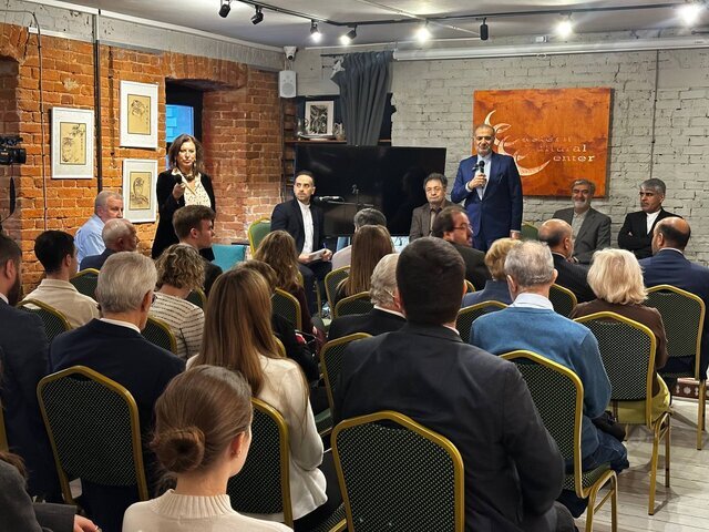 پوتین و پزشکیان در ترکمنستان با یکدیگر دیدار میکنند