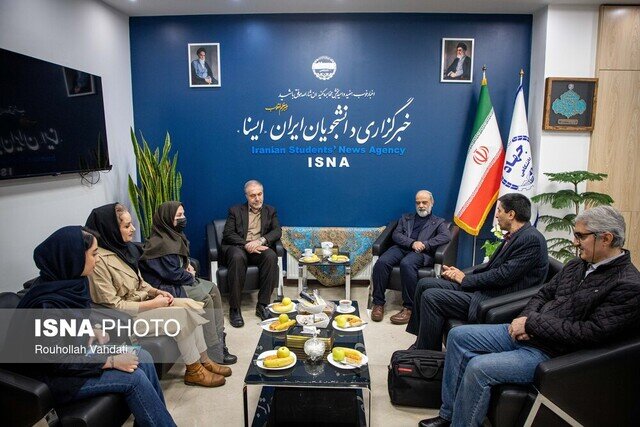 بازدید دبیر کل ستاد مبارزه با موادمخدر از ایسنا